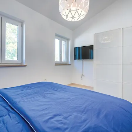 Cozy In Cambarelici בית נופש *